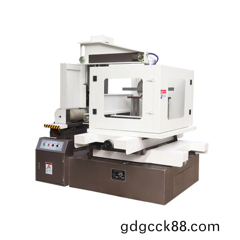 徃復(fu)式砂(sha)線(xian)切(qie)割(ge)機(ji)